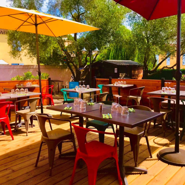 Le restaurant - La Tavola des Gones - Pégomas - restaurant Méditérranéen PEGOMAS